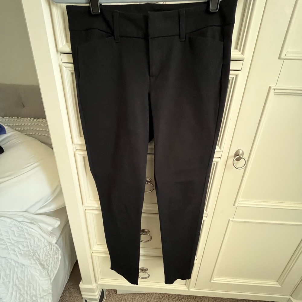 Old Navy Pixie Pants (Ankle Length) - image 1